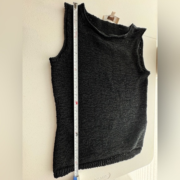 Finity Naturals Sleeveless Sweater Top Size Small - Picture 7 of 8